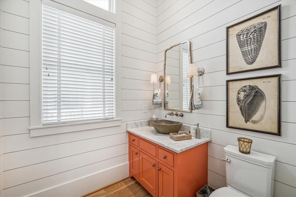 2445 E Seaside Drive, Galveston, Texas image 24
