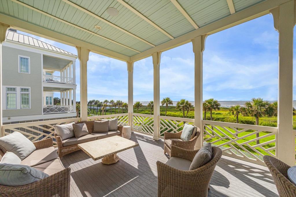 2445 E Seaside Drive, Galveston, Texas image 18