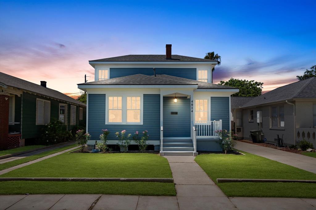 View Galveston, TX 77550 house