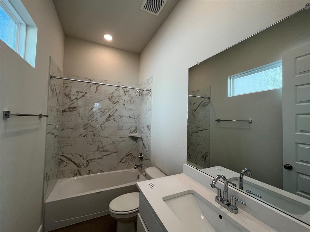 128 East Netleaf Court, Montgomery, Texas image 8
