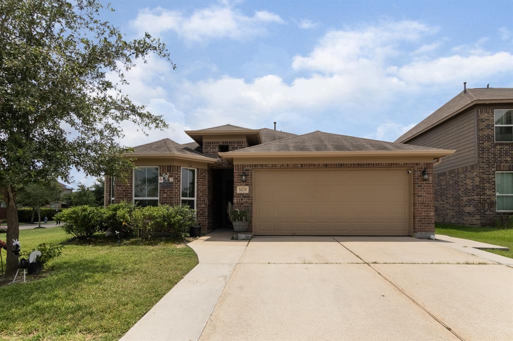 14726 Meadow Acre Trail, Houston, Texas image 1