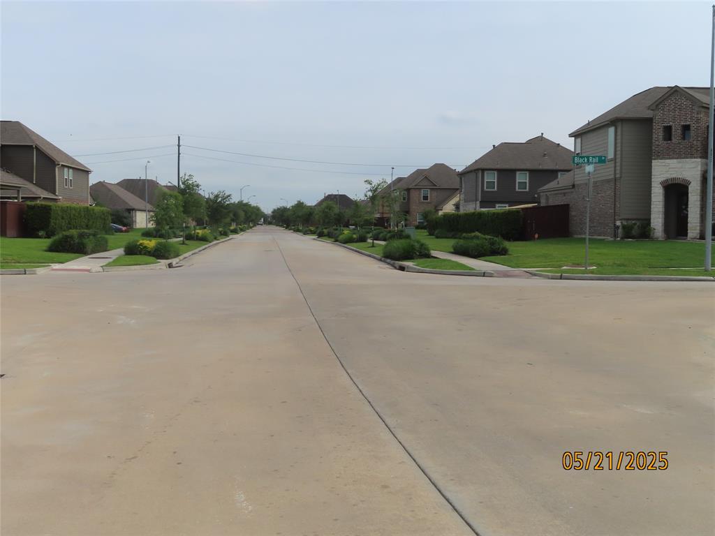 14726 Meadow Acre Trail, Houston, Texas image 21