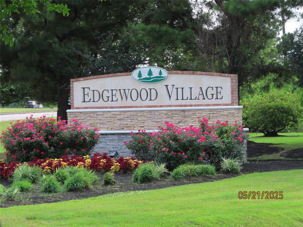 14726 Meadow Acre Trail, Houston, Texas image 2