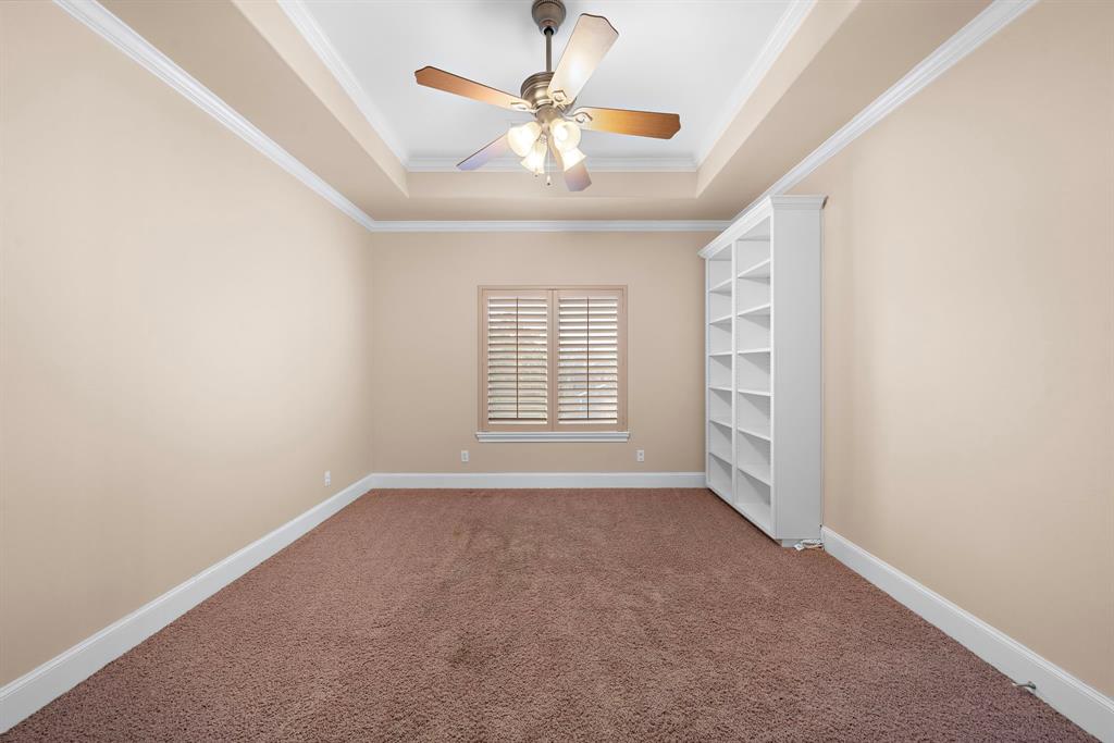 4624 Willow Street, Bellaire, Texas image 27