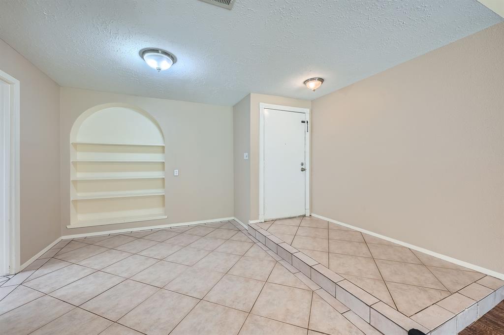 9519 Landry Boulevard, Spring, Texas image 3