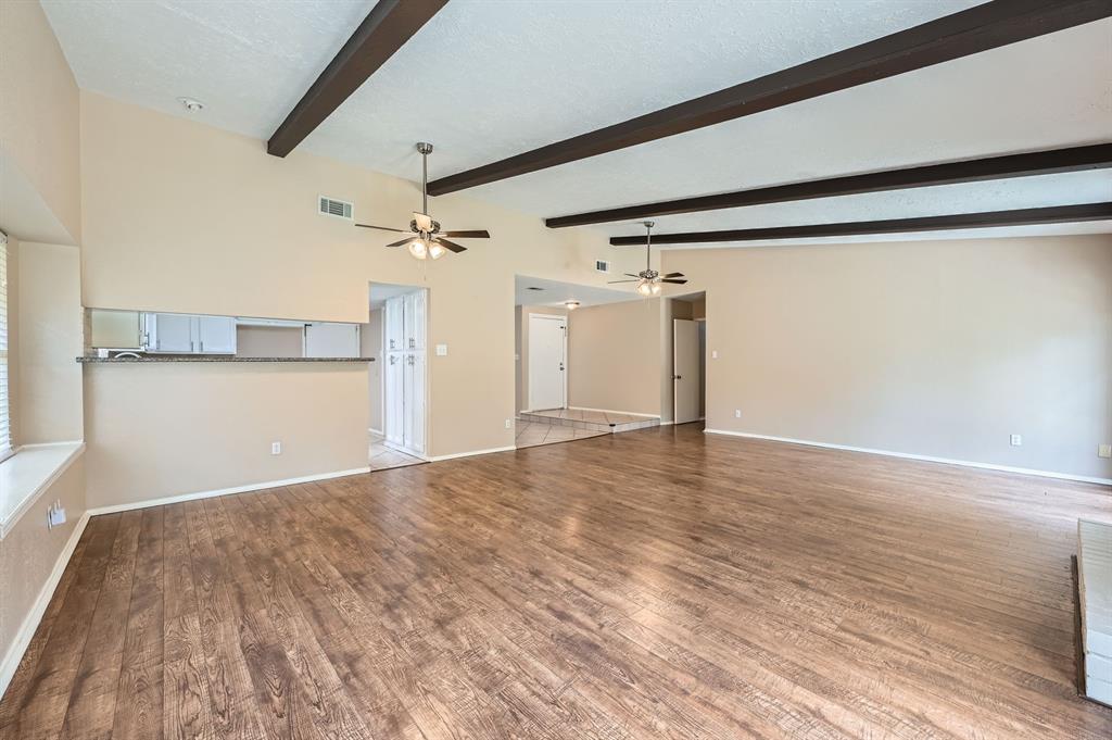 9519 Landry Boulevard, Spring, Texas image 5