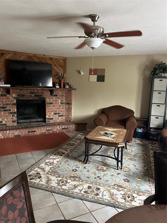 24310 Rockin Seven Drive, Hockley, Texas image 13