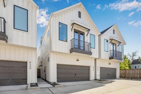 823 Mansfield Street E Houston TX 77091
