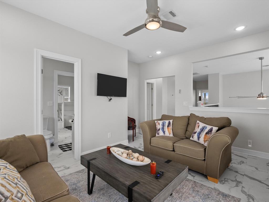 1018 Seashell Drive, Surfside Beach, Texas image 32