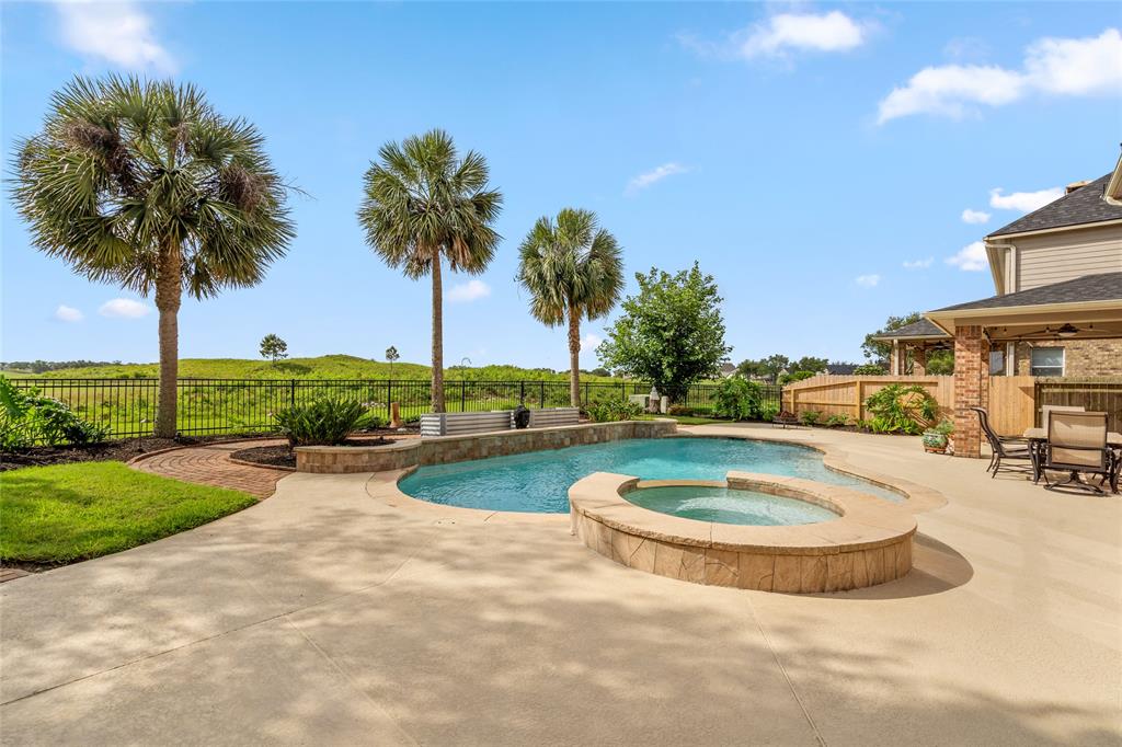 1016 Misty Trails Lane