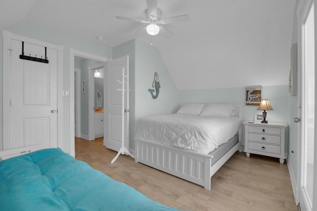 422 Jettyview Road, Surfside Beach, Texas image 13