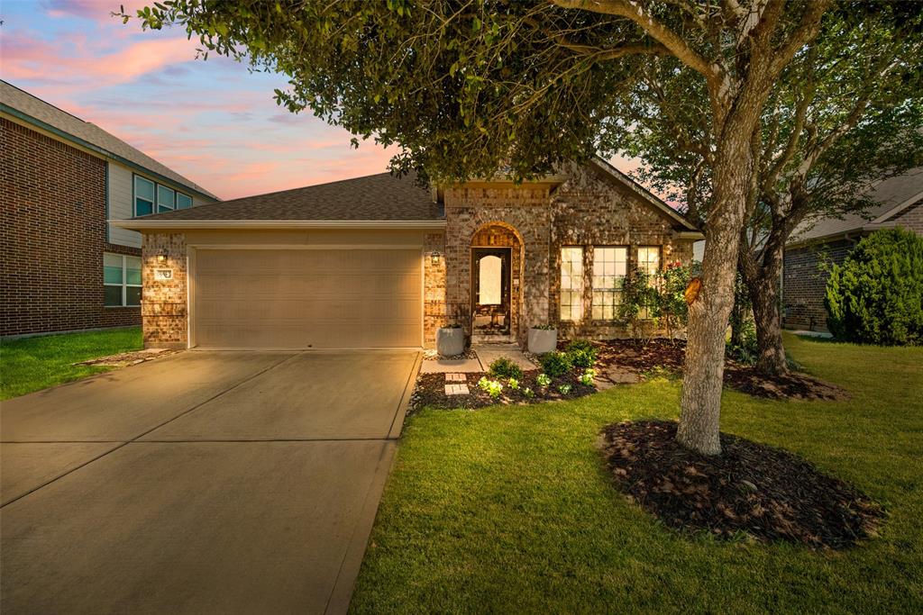 9987 Ash Creek Court, Brookshire, Texas image 1