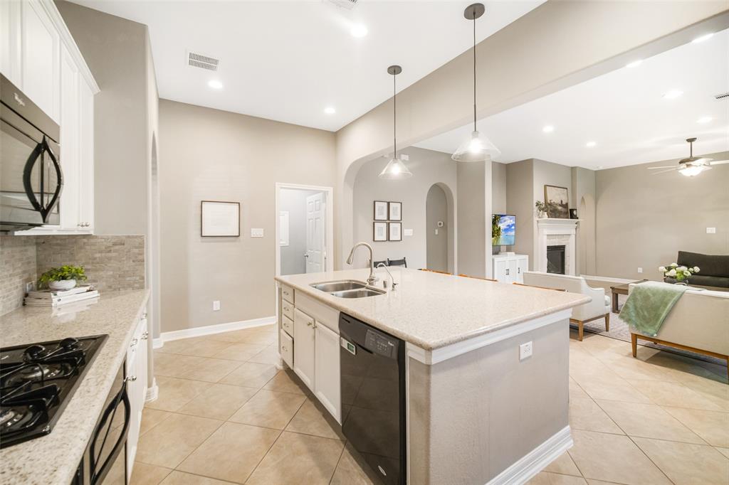 9987 Ash Creek Court, Brookshire, Texas image 11