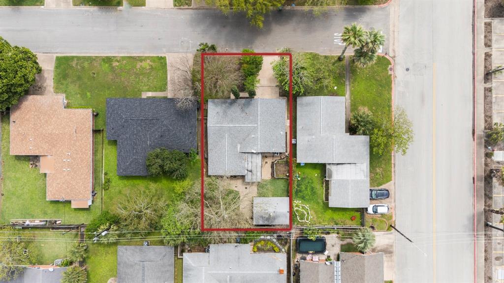 320 Tuna Street, Galveston, Texas image 4