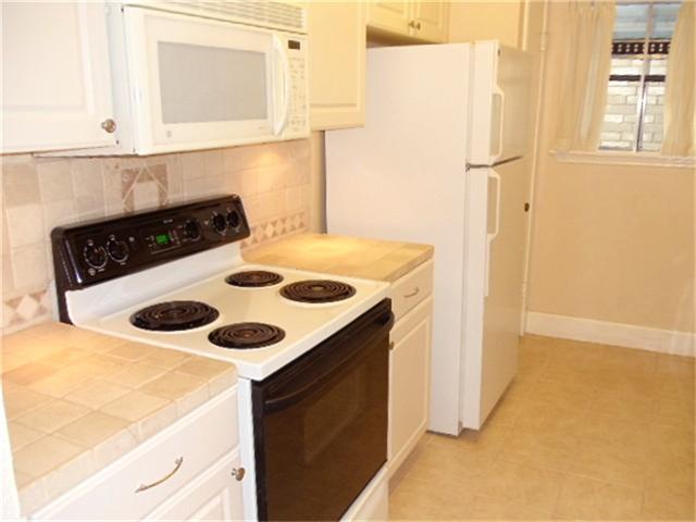 2924 Holly Hall Street #2924, Houston, Texas image 4
