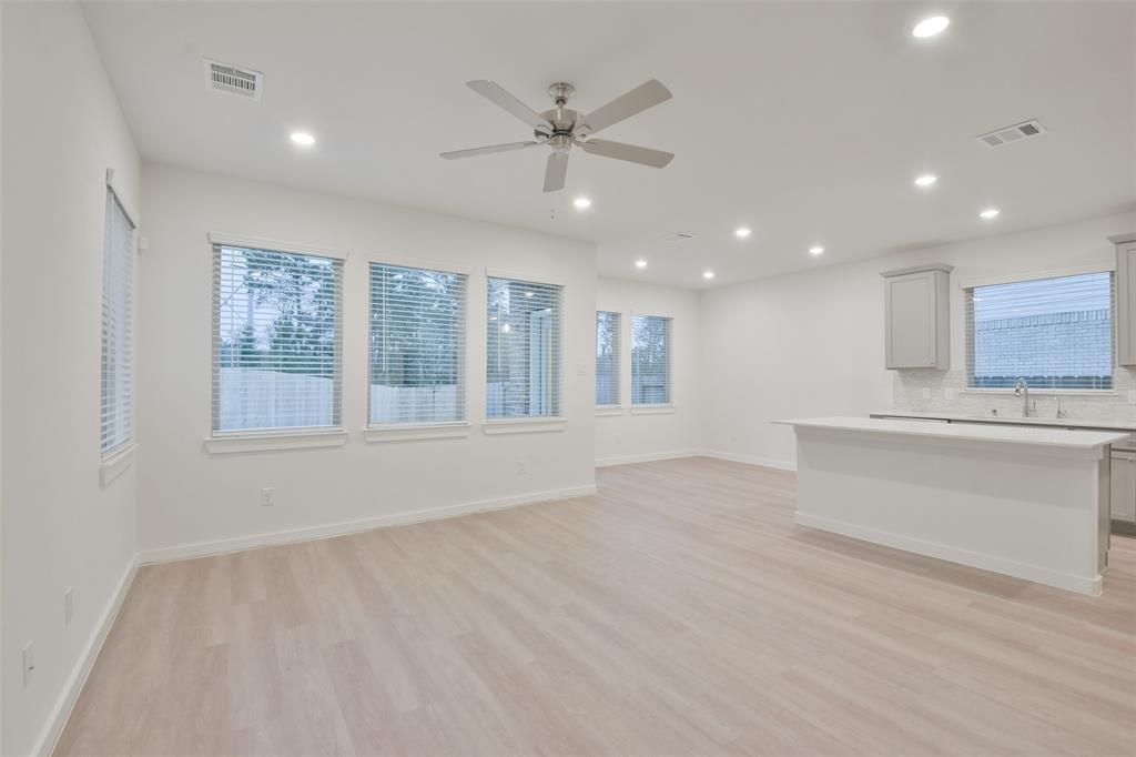 1202 Tessa Forest Ct Ct, Conroe, Texas image 4