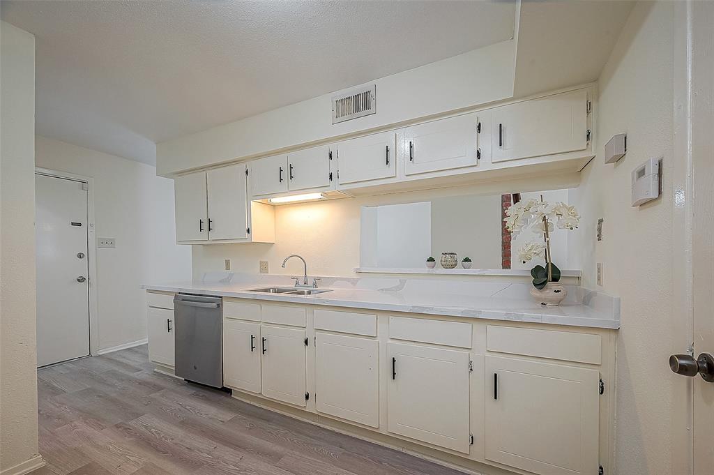 3968 Belle Park Drive, Houston, Texas image 23