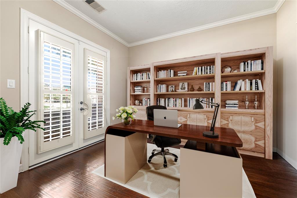 27903 Norfolk Trail Lane