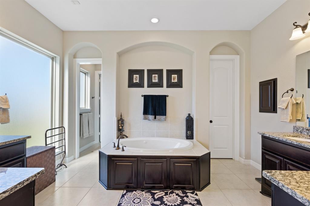 5131 Rowley Falls Lane, Sugar Land, Texas image 18