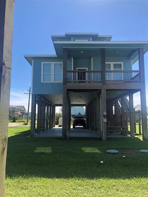 A home in Crystal Beach