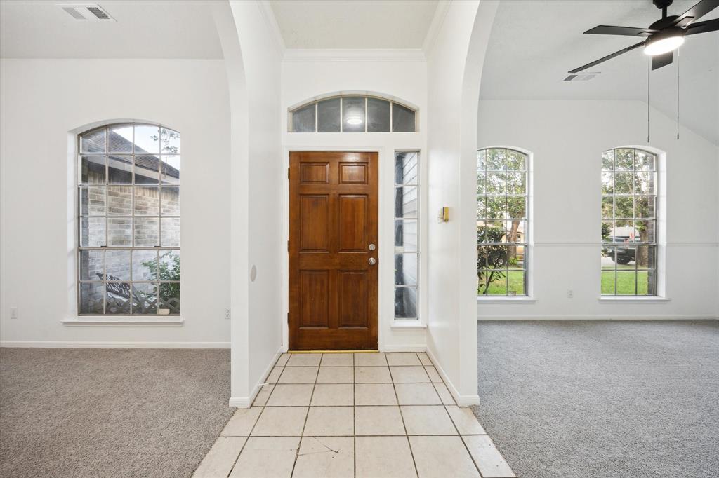 6307 Northmark Drive, Houston, Texas image 5