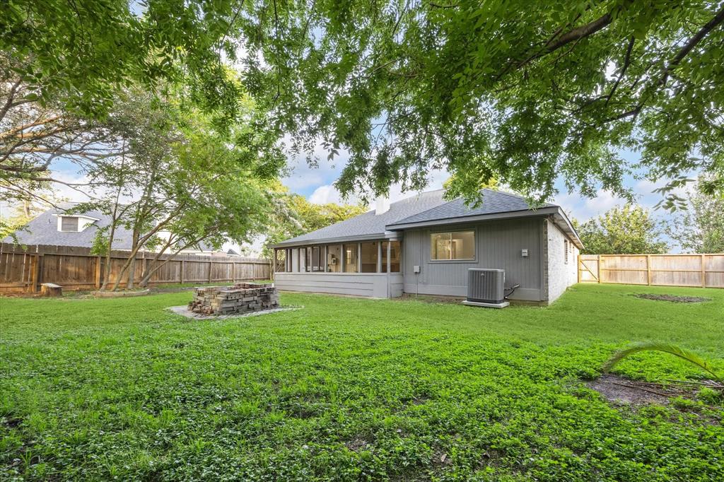 6307 Northmark Drive, Houston, Texas image 25