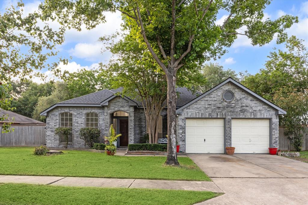 6307 Northmark Drive, Houston, Texas image 1