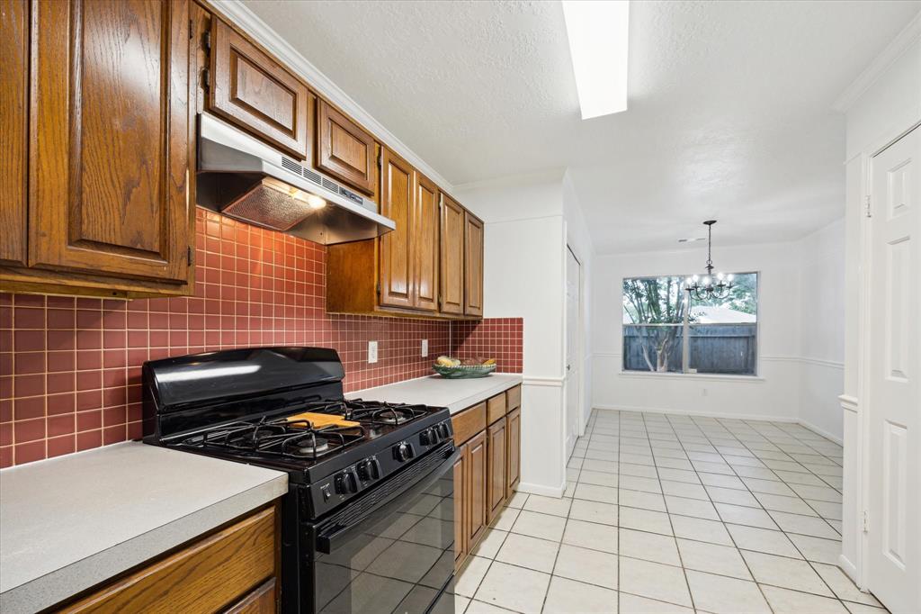 6307 Northmark Drive, Houston, Texas image 9