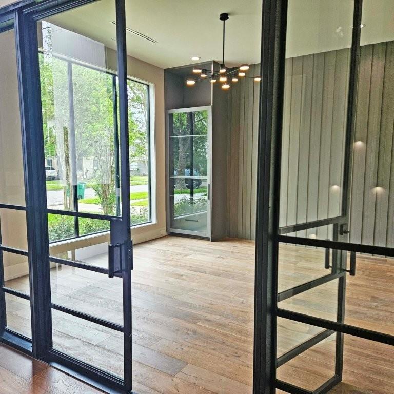 1014 Gardenia Drive, Houston, Texas image 11