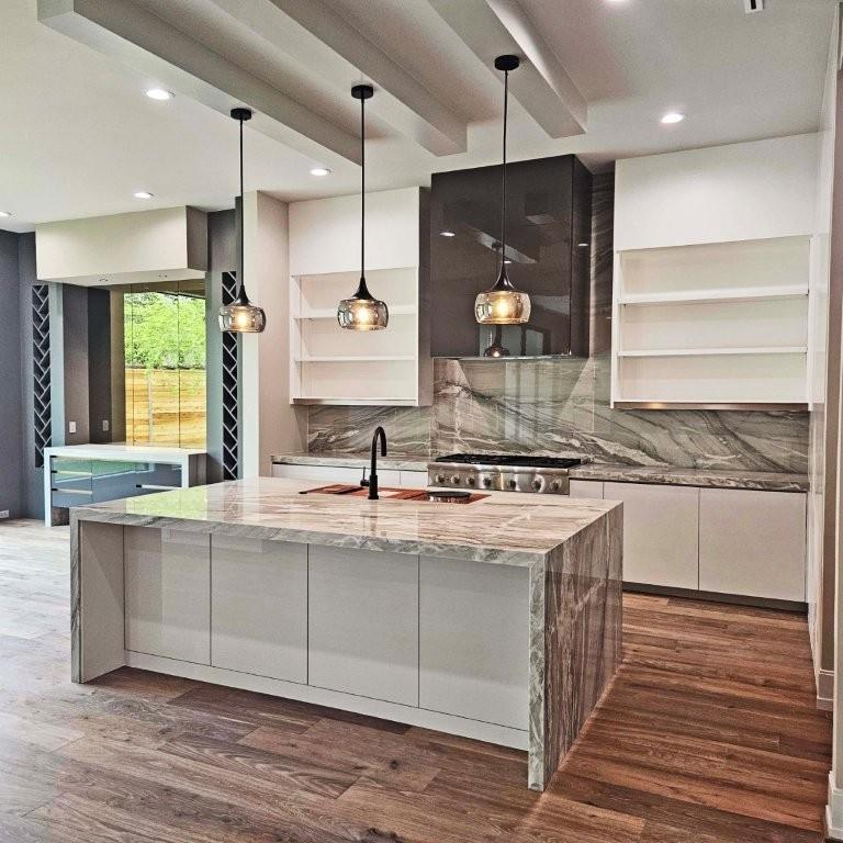1014 Gardenia Drive, Houston, Texas image 9