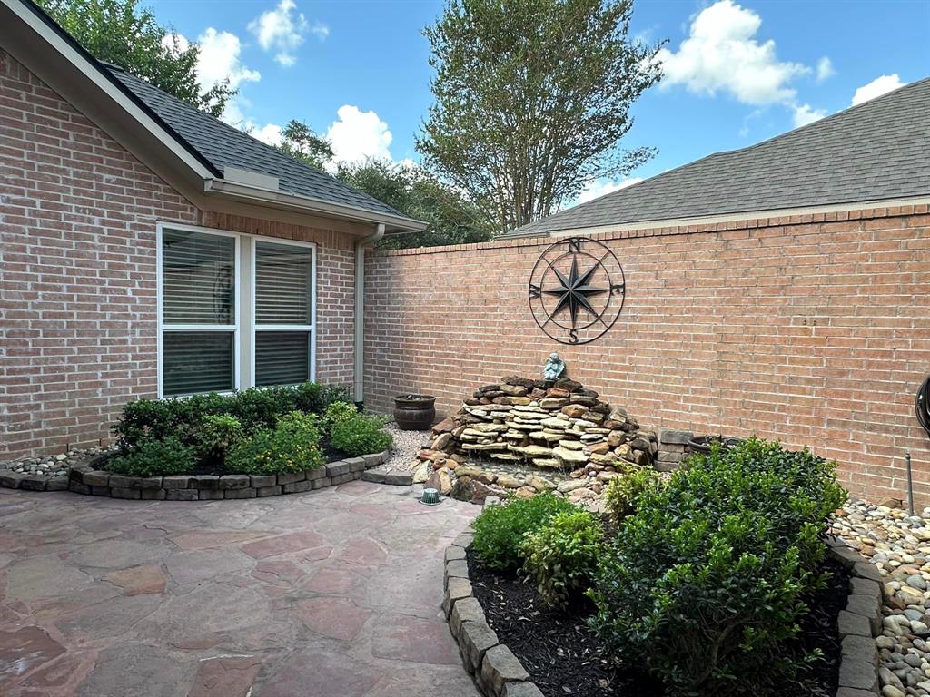 7311 Woodland Oak Trail, Humble, Texas image 49