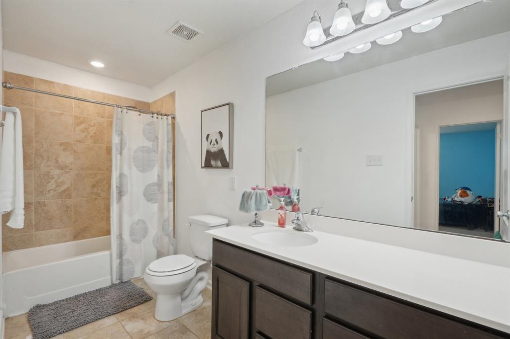 25404 Devonshire Knoll Street, Katy, Texas image 23