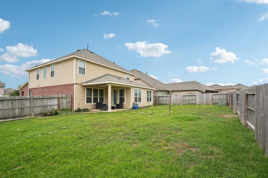 25404 Devonshire Knoll Street, Katy, Texas image 32