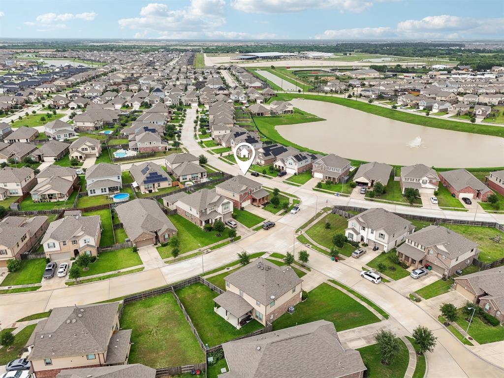 25404 Devonshire Knoll Street, Katy, Texas image 34