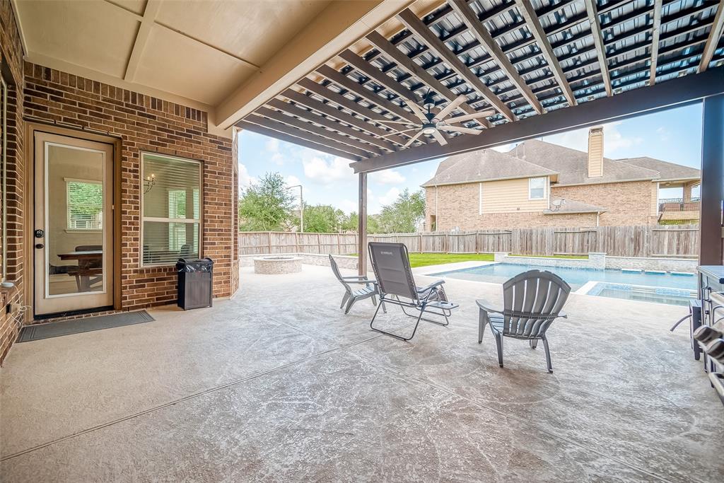 2201 Northstone Lane, Friendswood, Texas image 36