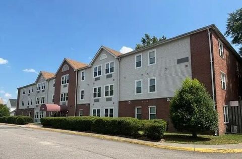 Photo of 2735 Corprew Ave Ave, Norfolk, VA 23504 (MLS # 11114549)