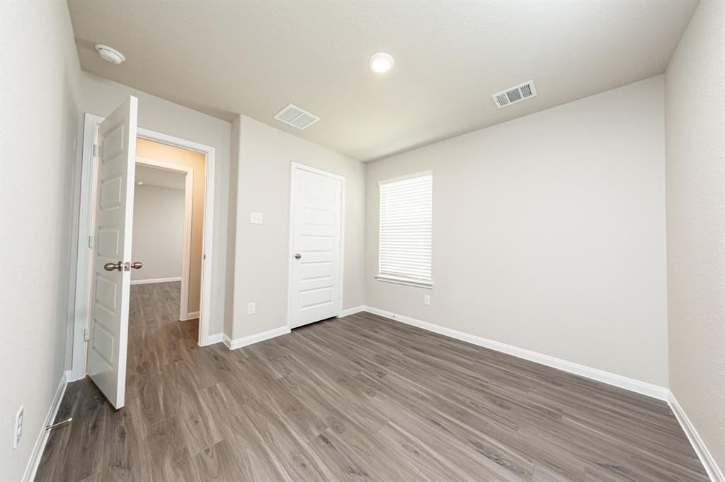 5122 Hector Gustavo Drive, Rosharon, Texas image 15