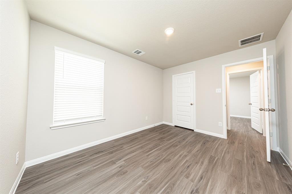 5122 Hector Gustavo Drive, Rosharon, Texas image 16