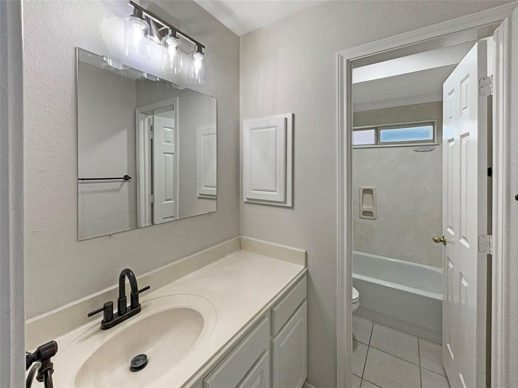 3210 Oak Bough, Missouri City, Texas image 11