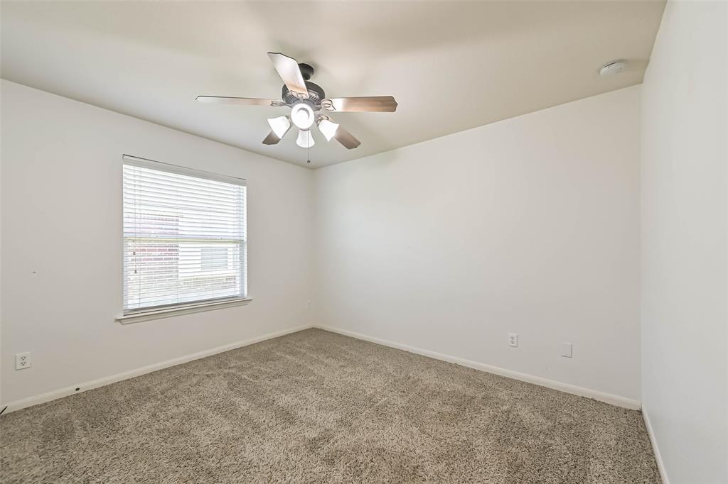 2967 Winter Berry Court, Pearland, Texas image 33