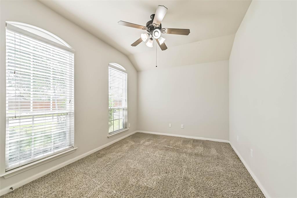 2967 Winter Berry Court, Pearland, Texas image 30