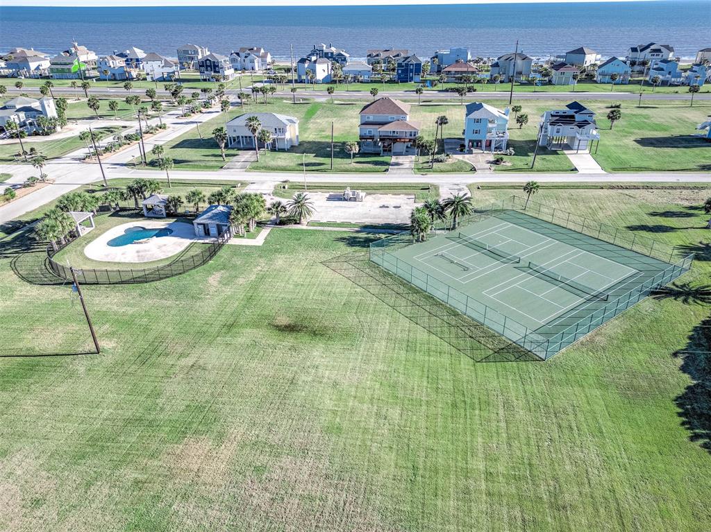 18622 Warrior Drive, Galveston, Texas image 9