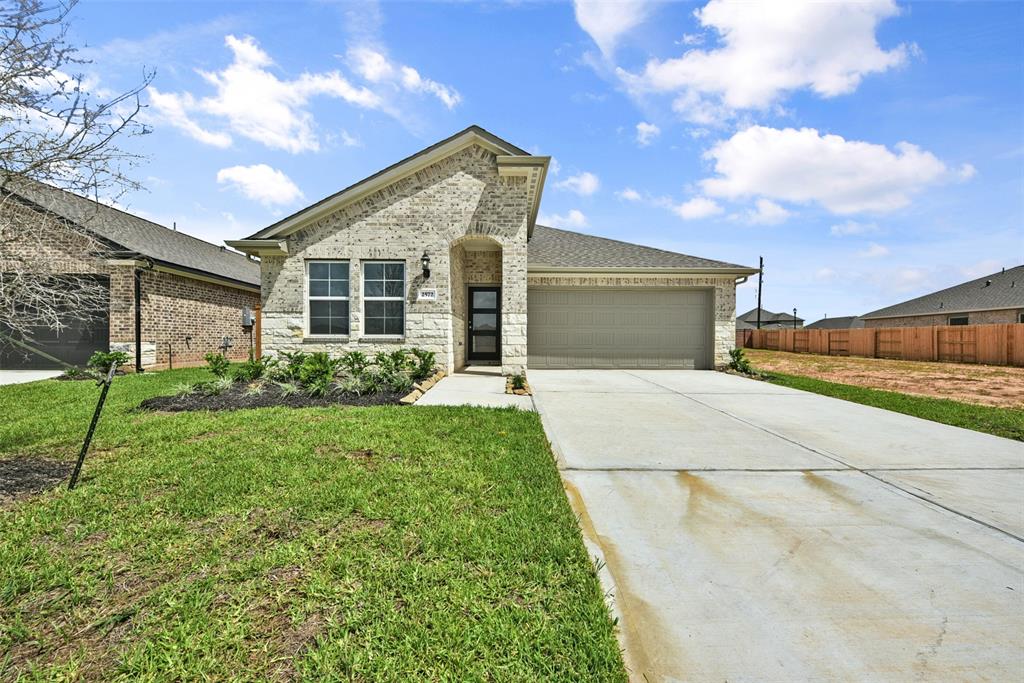 2556 Newport Breeze Drive, Katy, Texas image 4