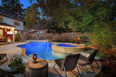 Single Family Residence in The Woodlands TX 27 Bentgrass Place 5.jpg