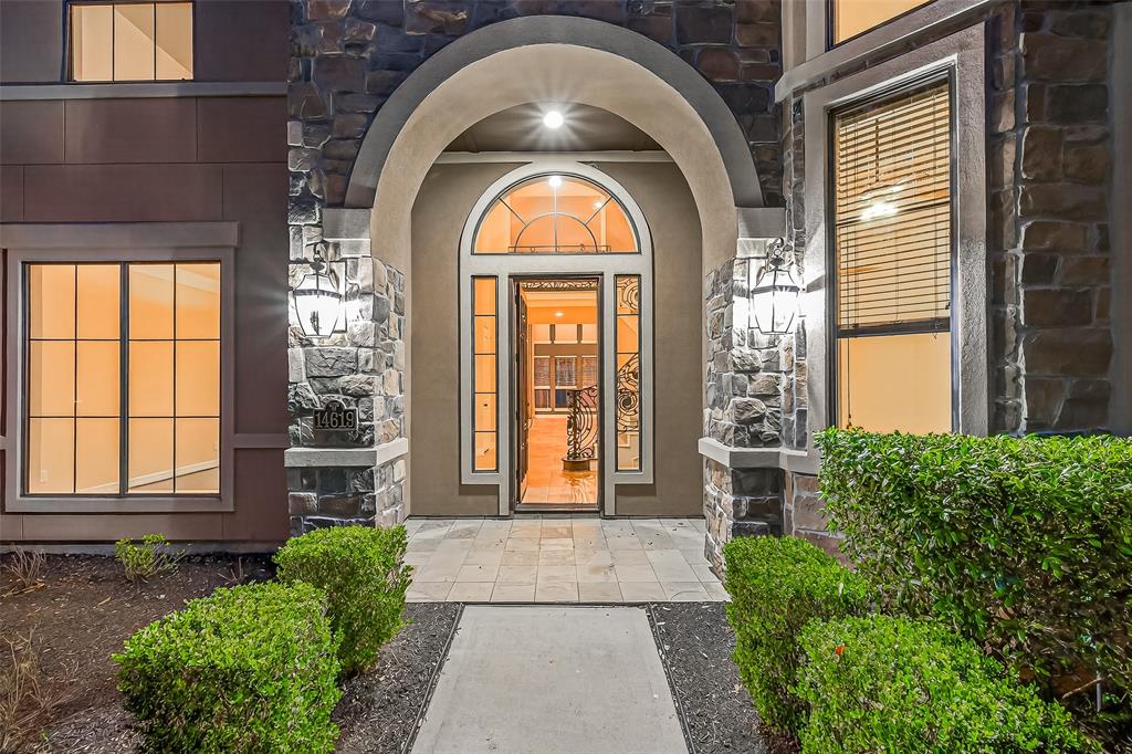 14619 Paloma Glen