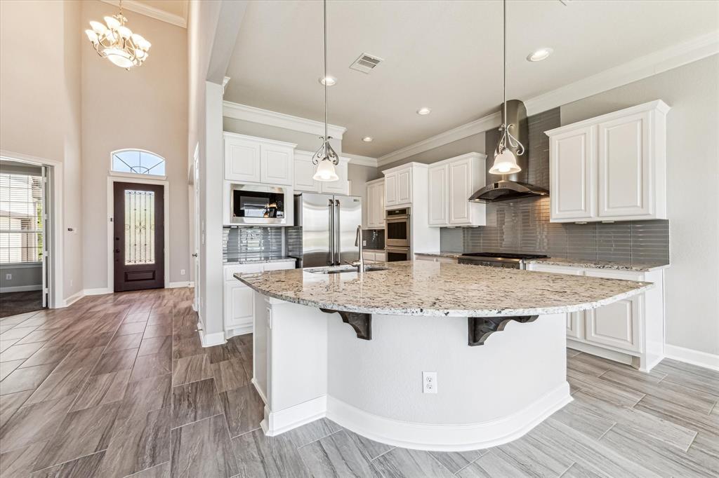 528 Amalfi Drive, Kemah, Texas image 10