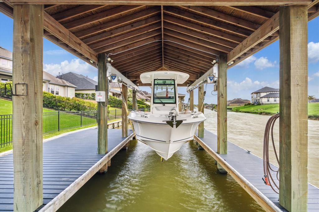 528 Amalfi Drive, Kemah, Texas image 21