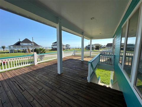 A home in Crystal Beach