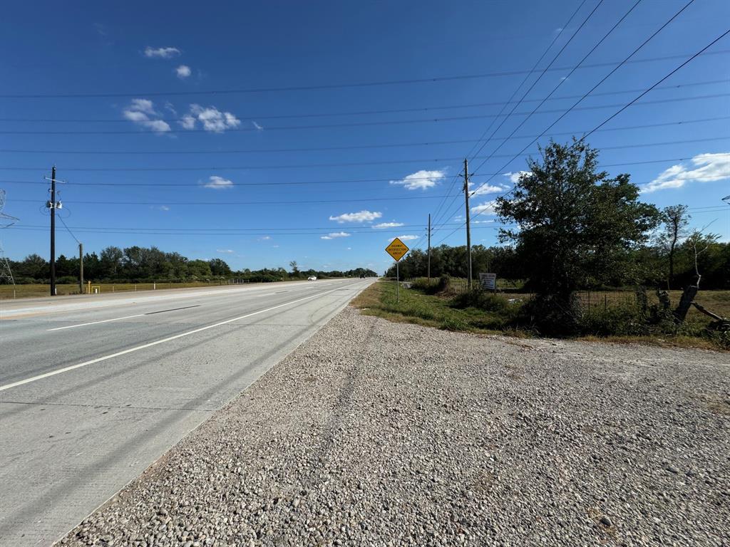 Highway 36, Guy, Texas image 12