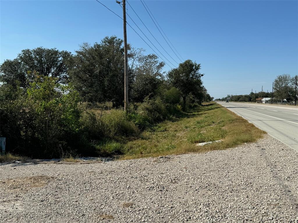 Highway 36, Guy, Texas image 13